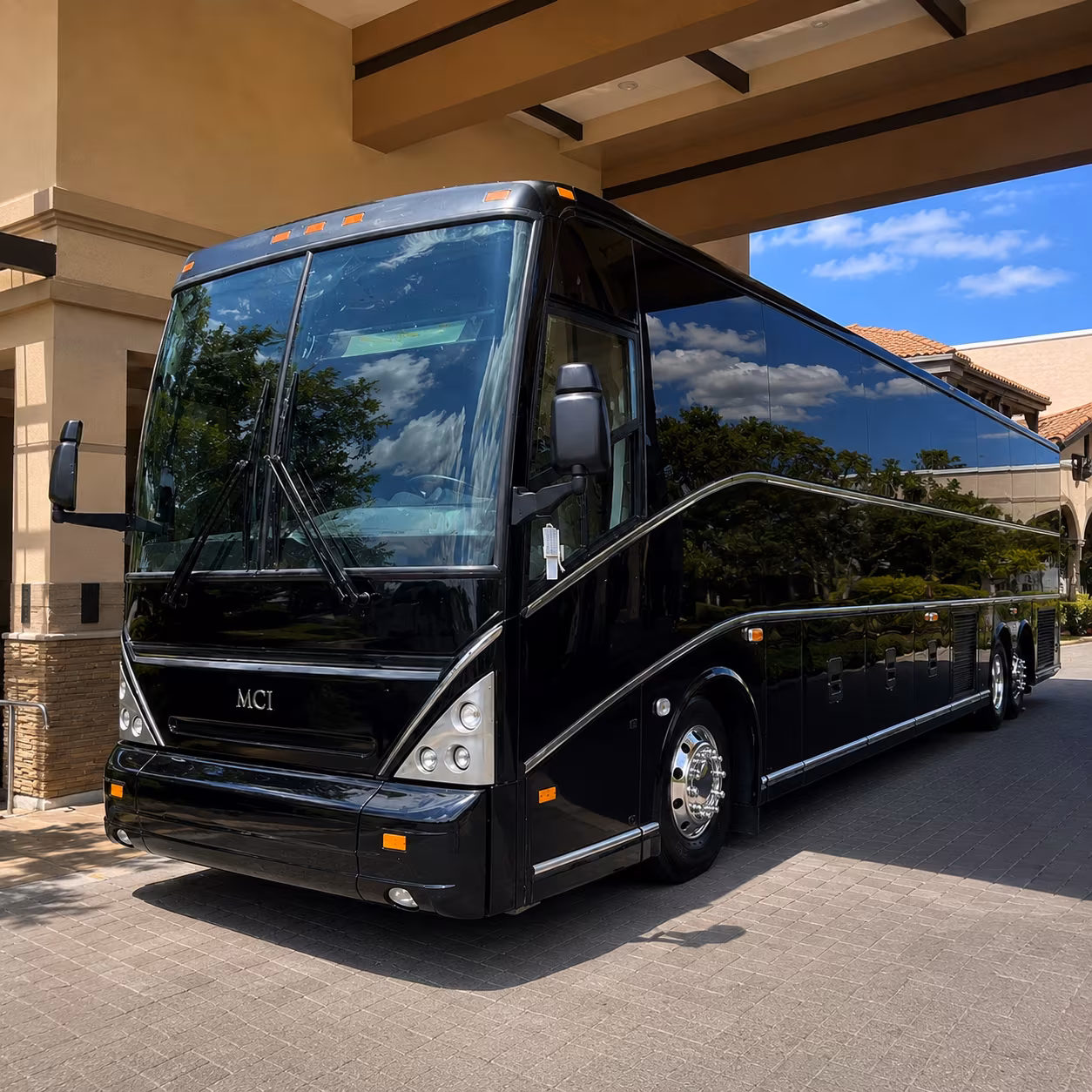 norfolk tides games at harbor park easy group transportation from chesapeake